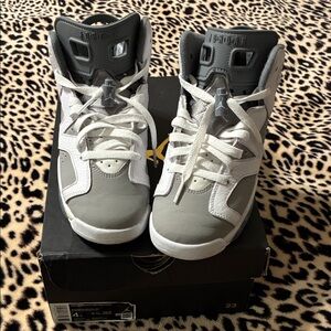 🎀 Jordan retro 6 🎀